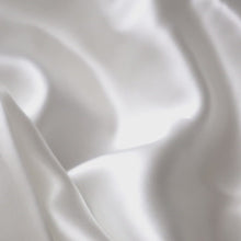 Load and play video in Gallery viewer, silk pillowcase for better sleep
